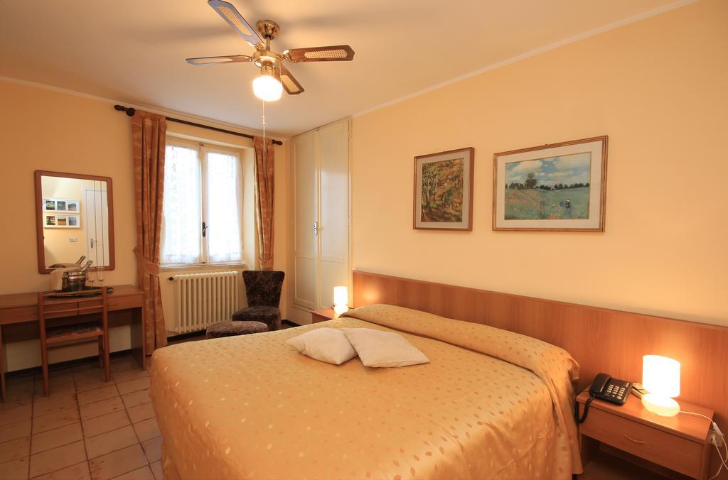 Hotel Colomber Gardone Riviera Exteriér fotografie