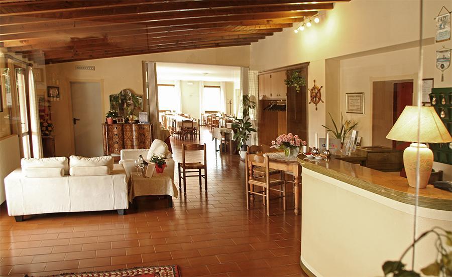 Hotel Colomber Gardone Riviera Exteriér fotografie